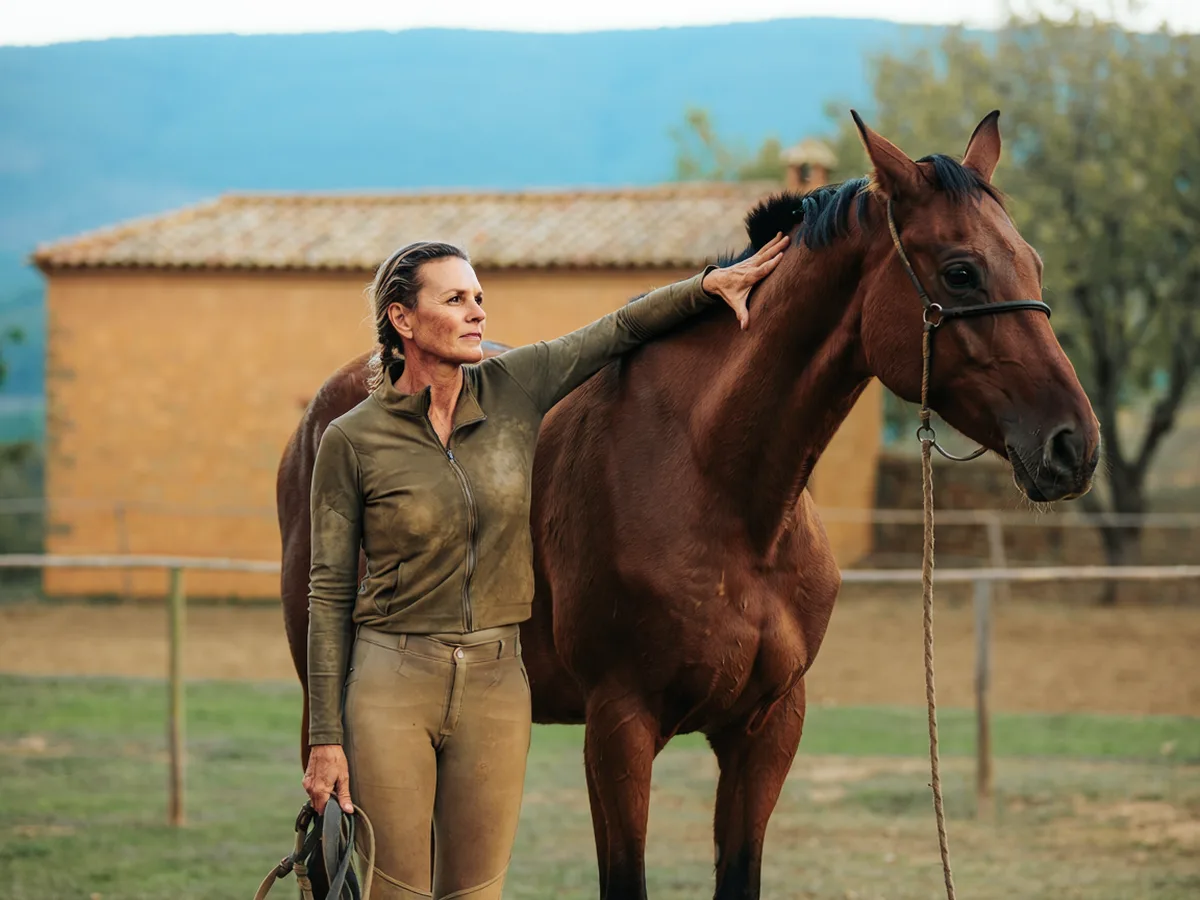 Cours d'équitation à Neulise, Loire